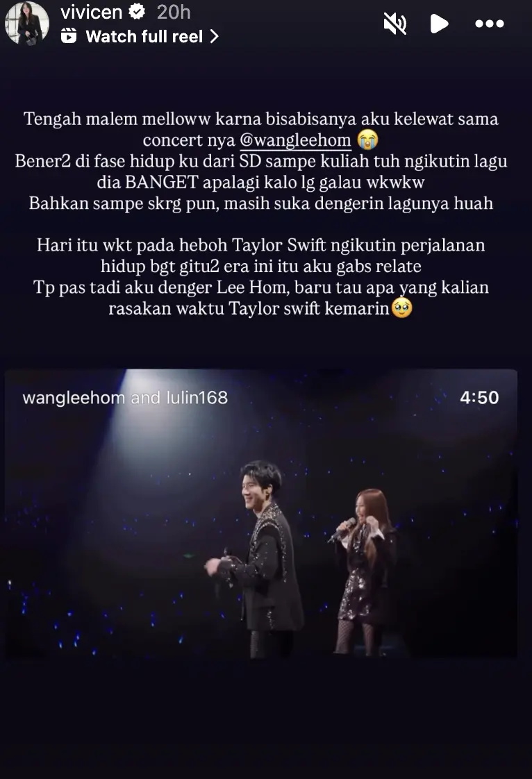 A screenshot of an Instagram story with Indonesian text expressing emotional feelings about missing a concert. Below the text is a concert photo showing Leehom performing on stage with a female singer. Both are smiling and holding microphones, with a sea of blue light sticks glowing in the audience behind them.